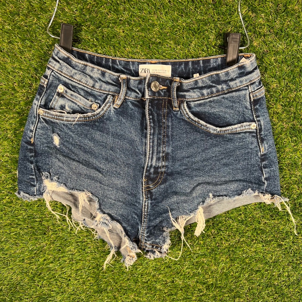Zara Womens Distressed Denim Cutoff Shorts Dark Wash Blue Size 4